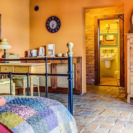Szara Sowa Bed & Breakfast Stare Juchy