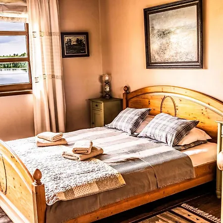 Bed & Breakfast Szara Sowa