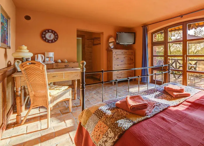 Szara Sowa Bed & Breakfast Stare Juchy