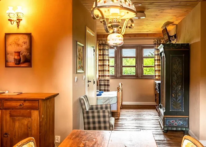 Szara Sowa Bed & Breakfast