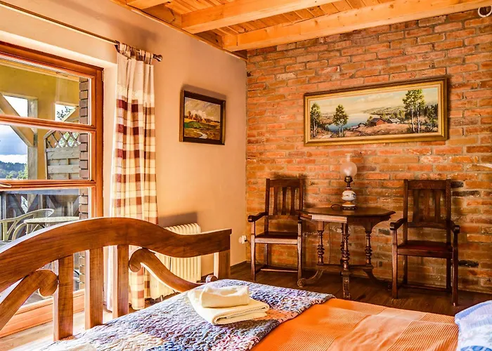 Bed & Breakfast Szara Sowa