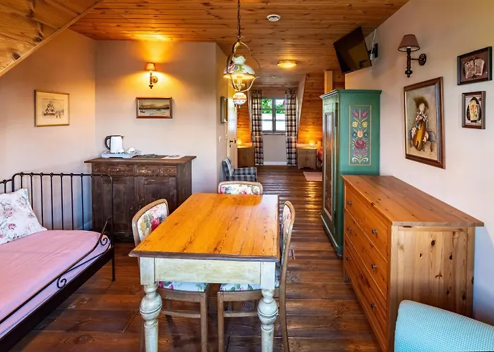 Bed & Breakfast Szara Sowa Stare Juchy