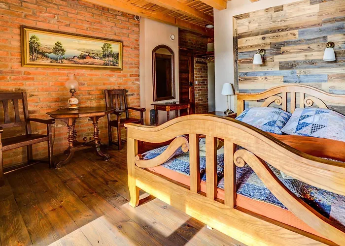 Szara Sowa Bed & Breakfast